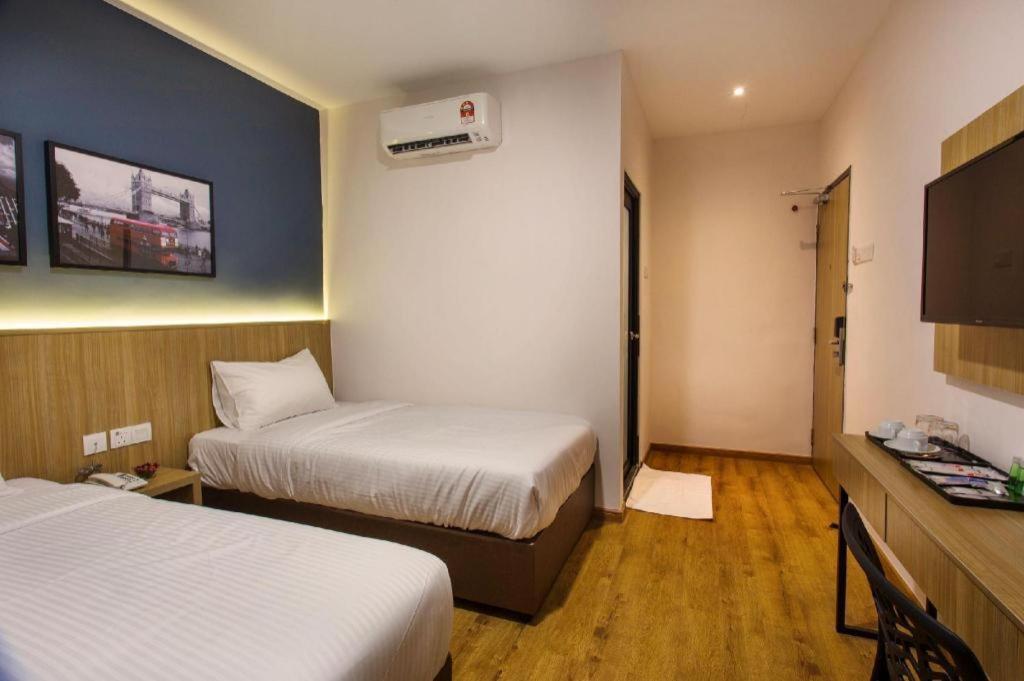Hotel Insuna Johor Bahru Exteriör bild