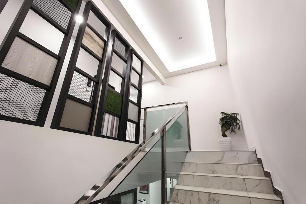 Hotel Insuna Johor Bahru Exteriör bild